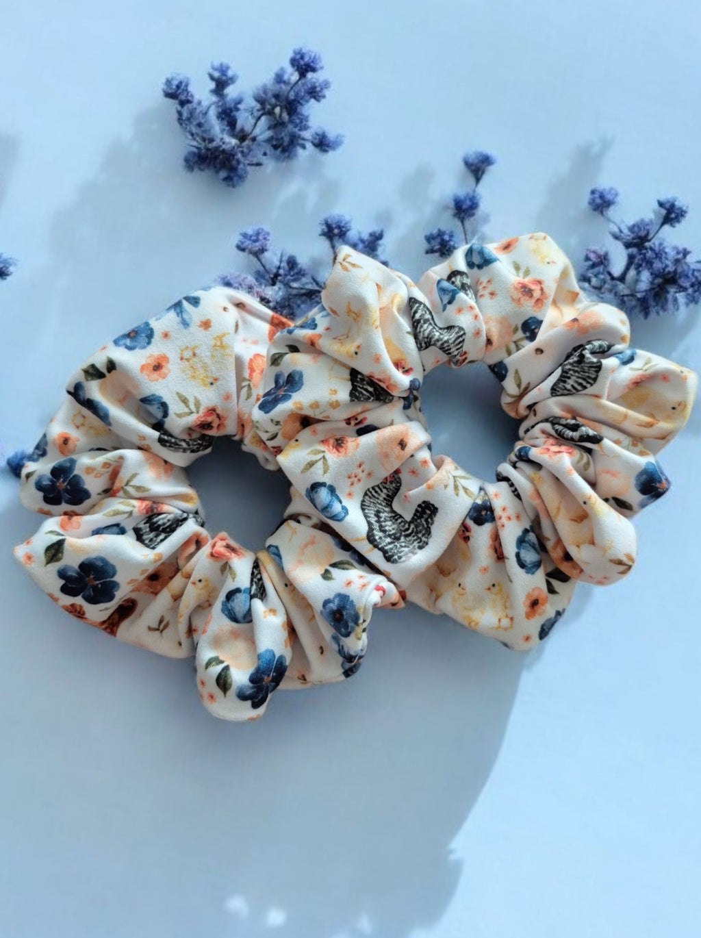 Chouchou poules en fleurs